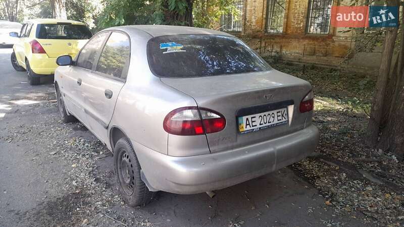 Седан Daewoo Sens 2004 в Дніпрі