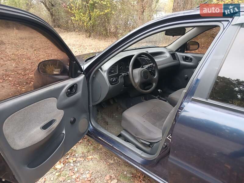 Седан Daewoo Sens 2006 в Краснограді