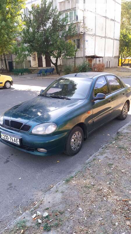 Седан Daewoo Sens 2003 в Горишних Плавнях