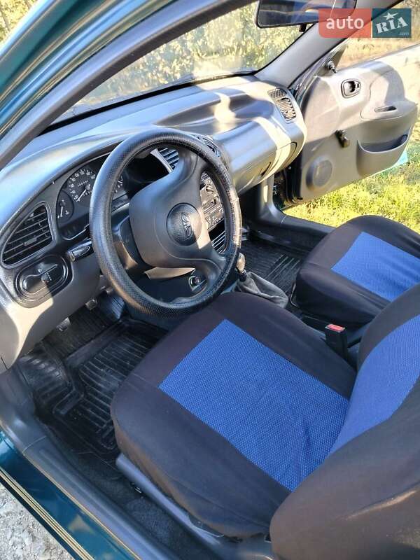 Седан Daewoo Sens 2004 в Шаргороде