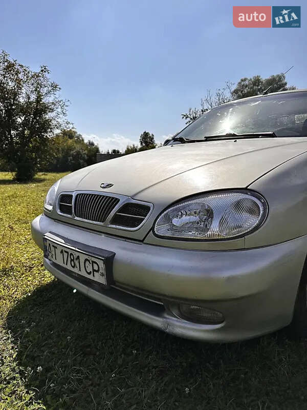 Седан Daewoo Sens 2006 в Снятині