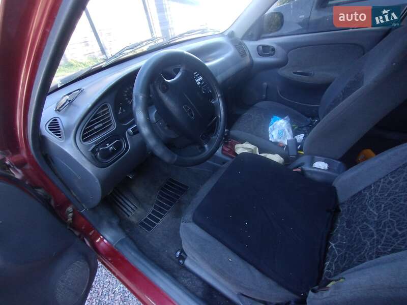 Седан Daewoo Sens 2005 в Бобрике