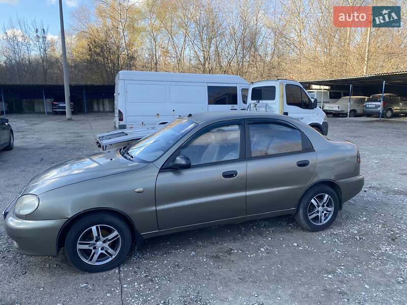 Седан Daewoo Sens 2005 в Днепре