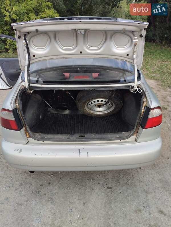 Седан Daewoo Sens 2006 в Гнівані