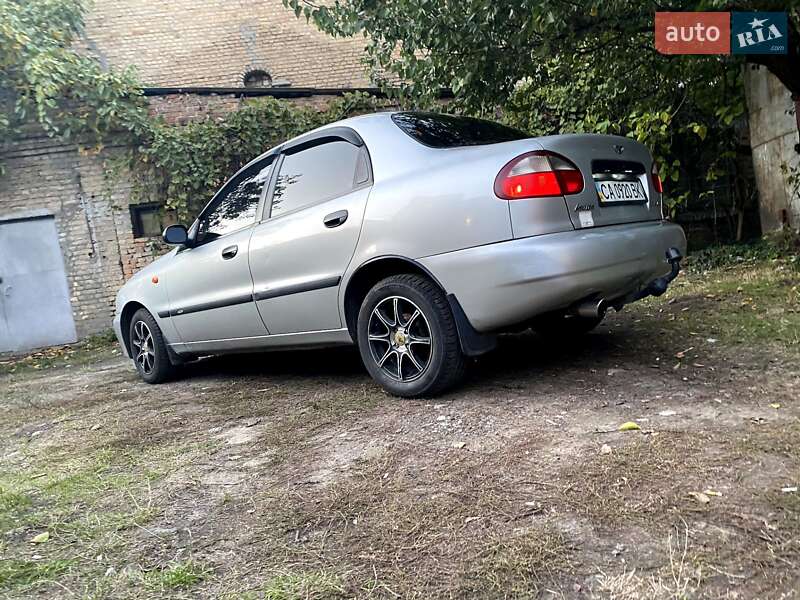 Седан Daewoo Sens 2004 в Черкасах