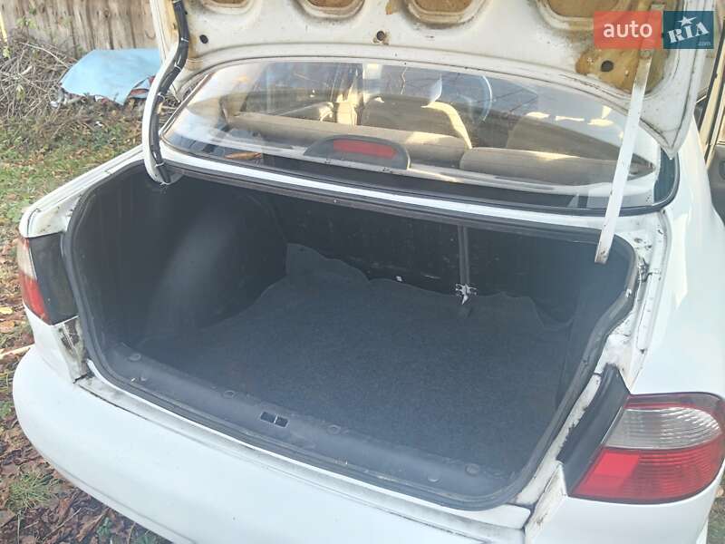 Седан Daewoo Sens 2004 в Киеве