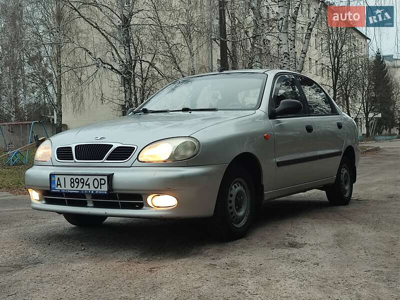 Седан Daewoo Sens 2004 в Десні