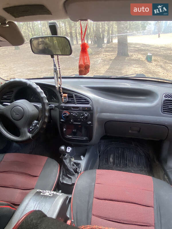 Седан Daewoo Sens 2005 в Днепре