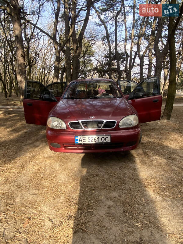 Седан Daewoo Sens 2005 в Днепре