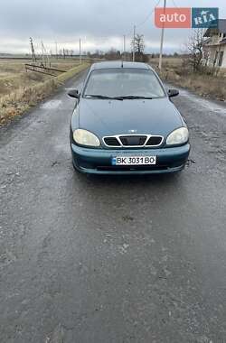 Седан Daewoo Sens 2003 в Сарнах