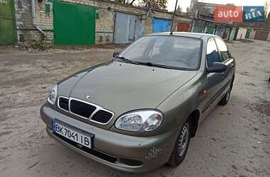 Седан Daewoo Sens 2005 в Вараші