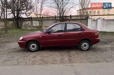 Седан Daewoo Sens 2004 в Измаиле