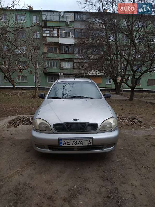 Седан Daewoo Sens 2003 в Нікополі