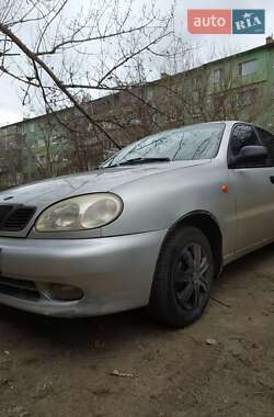 Седан Daewoo Sens 2003 в Нікополі