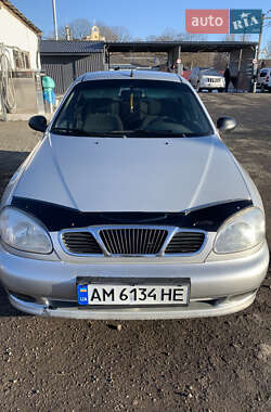 Седан Daewoo Sens 2006 в Романіву