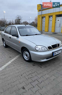 Седан Daewoo Sens 2005 в Дубні