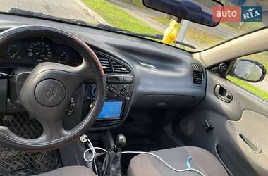 Седан Daewoo Sens 2004 в 