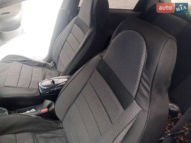 Седан Daewoo Sens 2005 в Полтаві