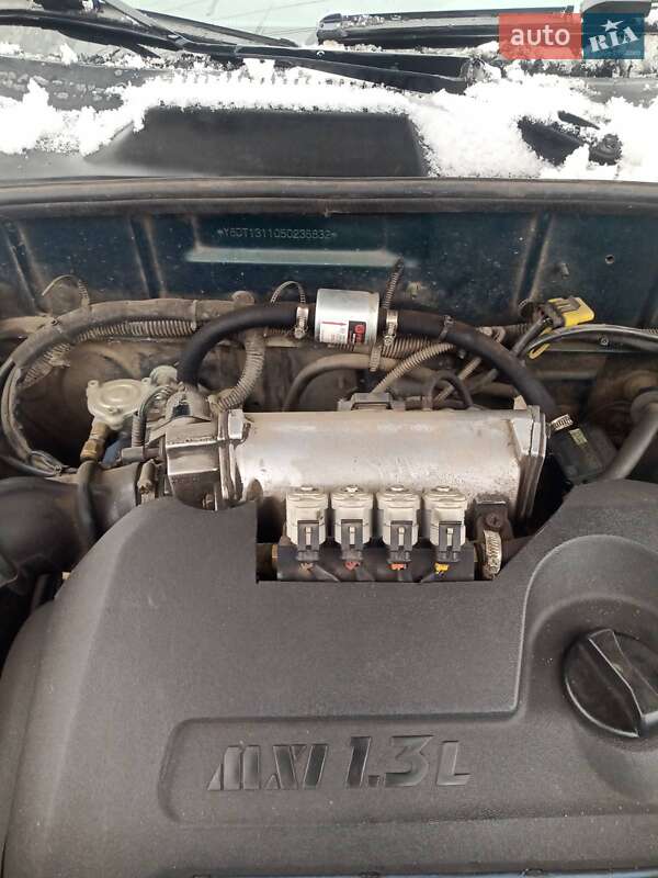 Седан Daewoo Sens 2005 в Полтаві