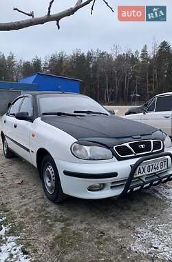 Седан Daewoo Sens 2004 в Ізюмі