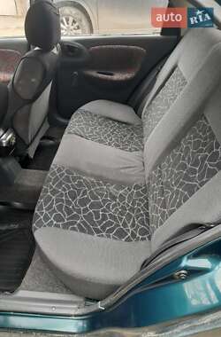 Седан Daewoo Sens 2004 в 