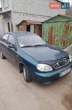 Седан Daewoo Sens 2004 в Львові