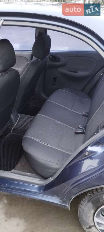 Седан Daewoo Sens 2005 в Павлограде