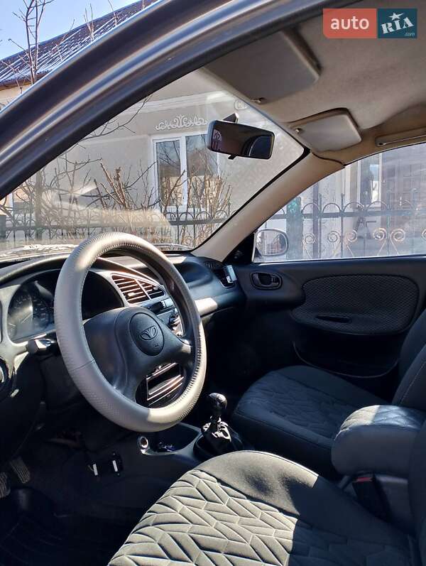 Седан Daewoo Sens 2005 в Збаражі
