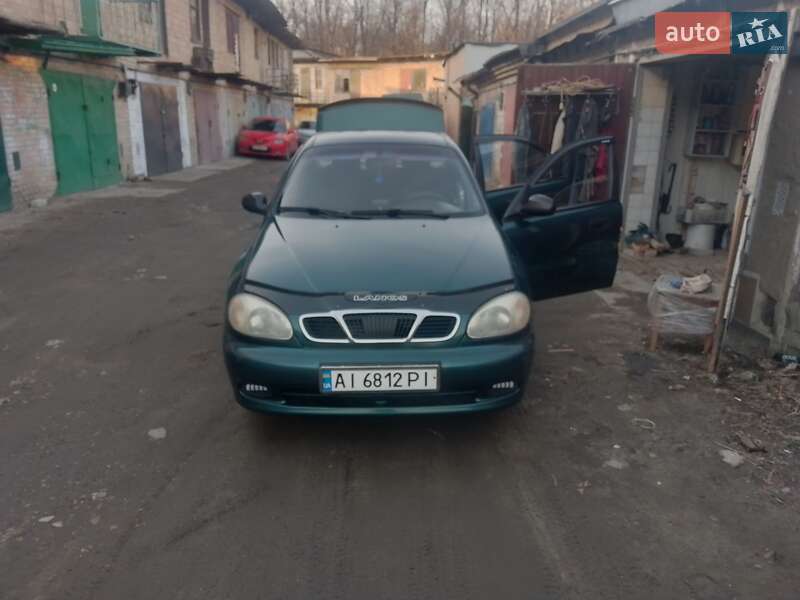 Седан Daewoo Sens 2001 в Киеве