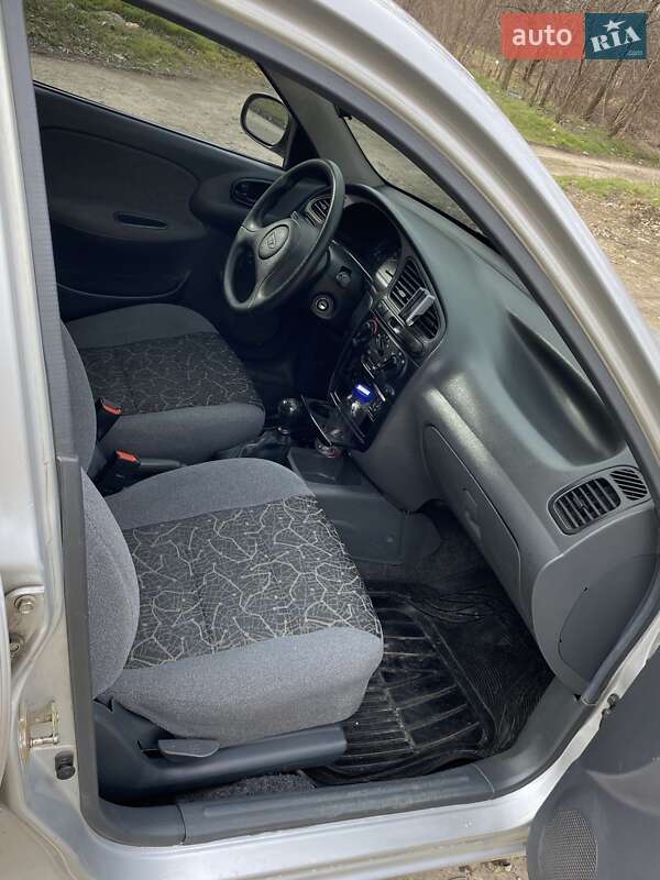Седан Daewoo Sens 2007 в Запоріжжі
