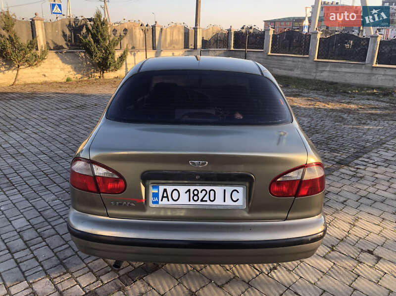 Седан Daewoo Sens 2004 в Хусте