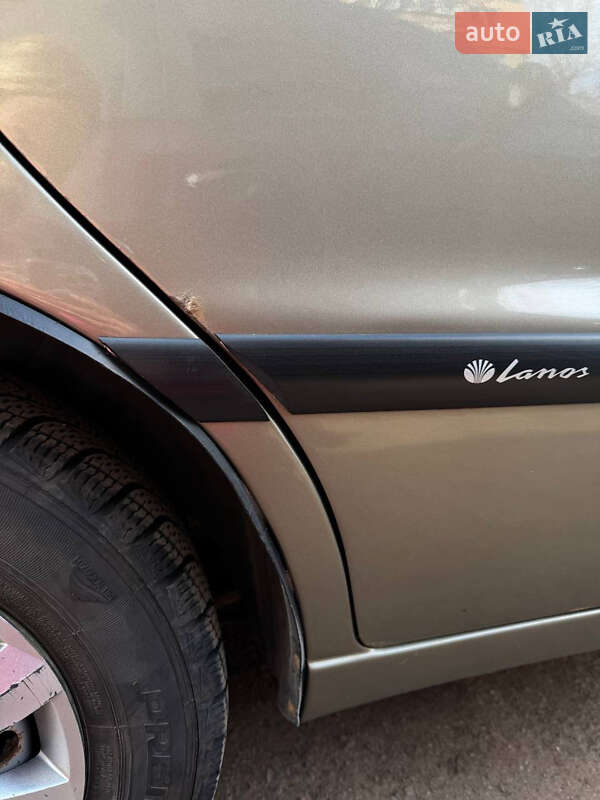 Седан Daewoo Sens 2004 в Кривом Роге