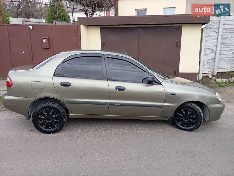 Седан Daewoo Sens 2005 в Днепре