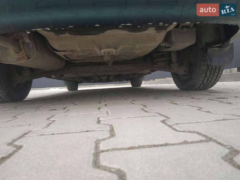 Седан Daewoo Sens 2006 в Львові