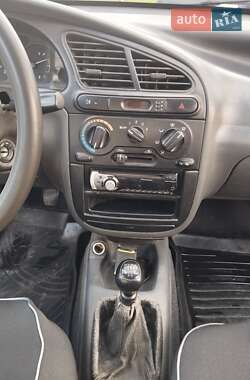 Седан Daewoo Sens 2004 в 