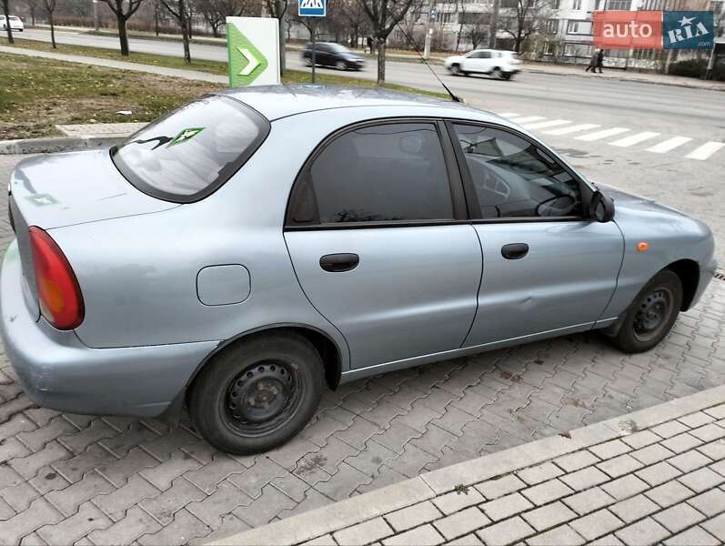 Седан Daewoo Sens 2011 в Запоріжжі