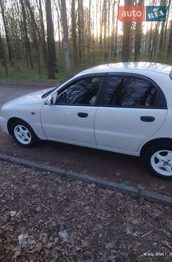 Седан Daewoo Sens 2004 в 