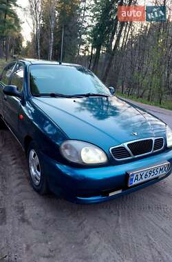 Седан Daewoo Sens 2004 в Тростянце