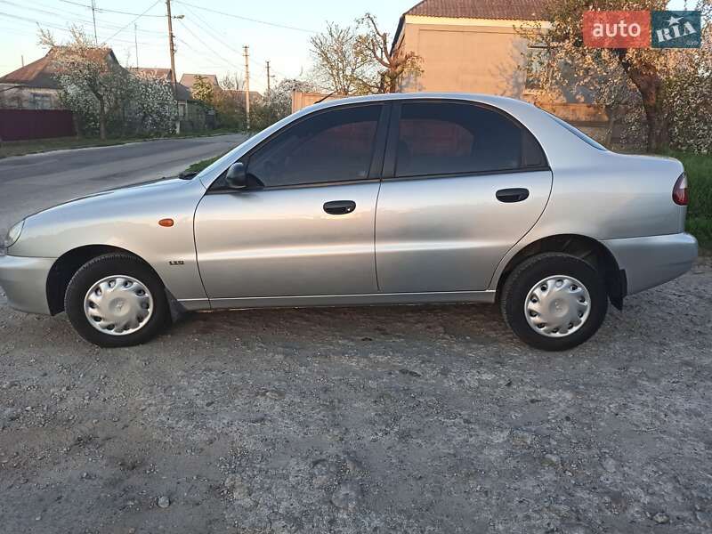 Седан Daewoo Sens 2003 в Каменском