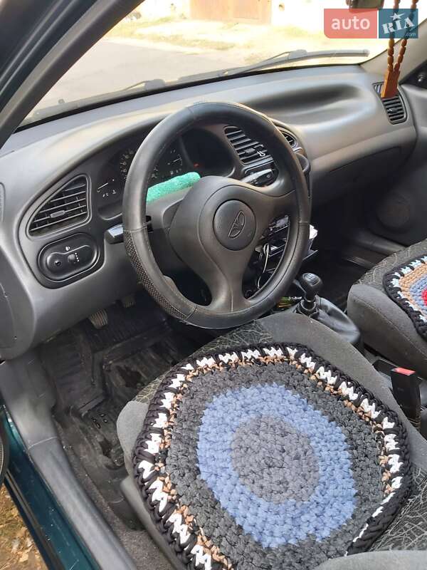 Седан Daewoo Sens 2004 в Николаеве