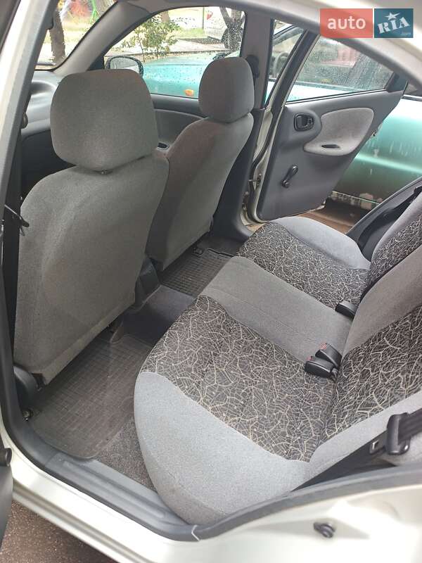 Седан Daewoo Sens 2005 в Одесі