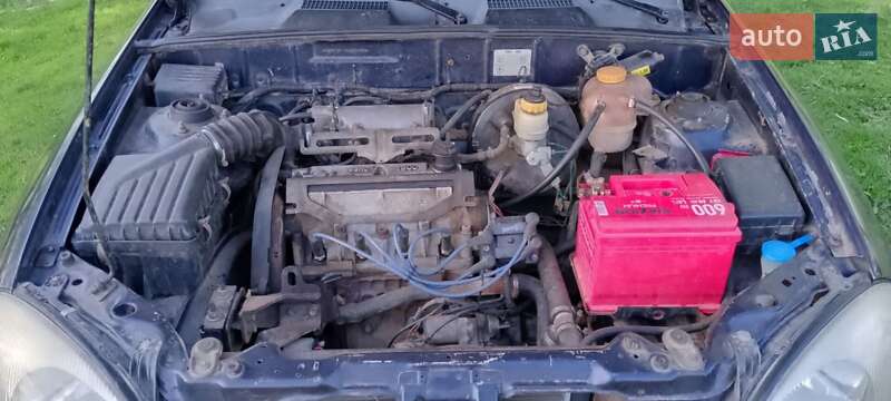 Седан Daewoo Sens 2006 в Бучаче