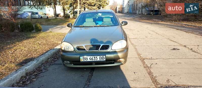 Седан Daewoo Sens 2005 в Павлограді