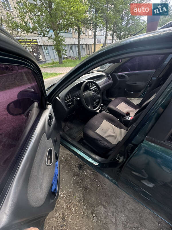 Седан Daewoo Sens 2007 в Кривом Роге