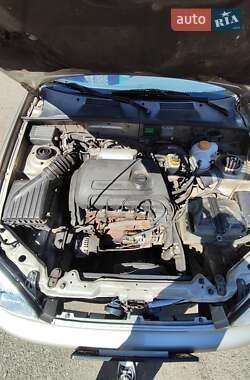 Седан Daewoo Sens 2004 в 