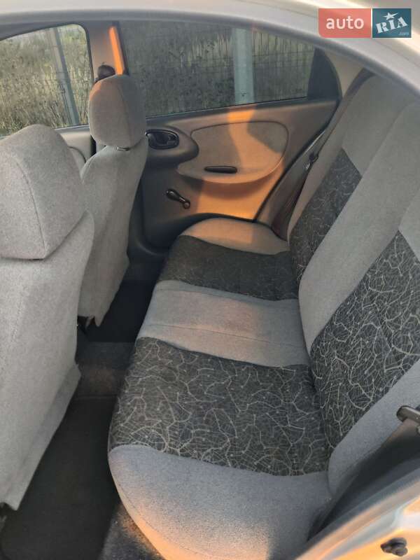 Седан Daewoo Sens 2006 в Львове