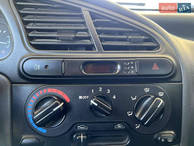 Седан Daewoo Sens 2005 в Миколаєві