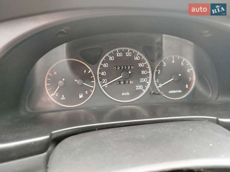 Седан Daewoo Sens 2004 в Буче