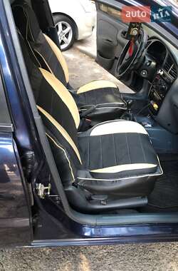 Седан Daewoo Sens 2004 в Запоріжжі