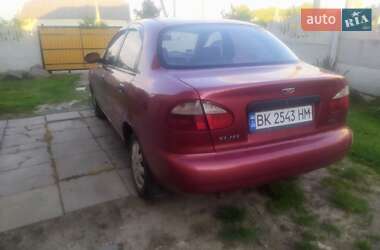 Седан Daewoo Sens 2005 в Дубно